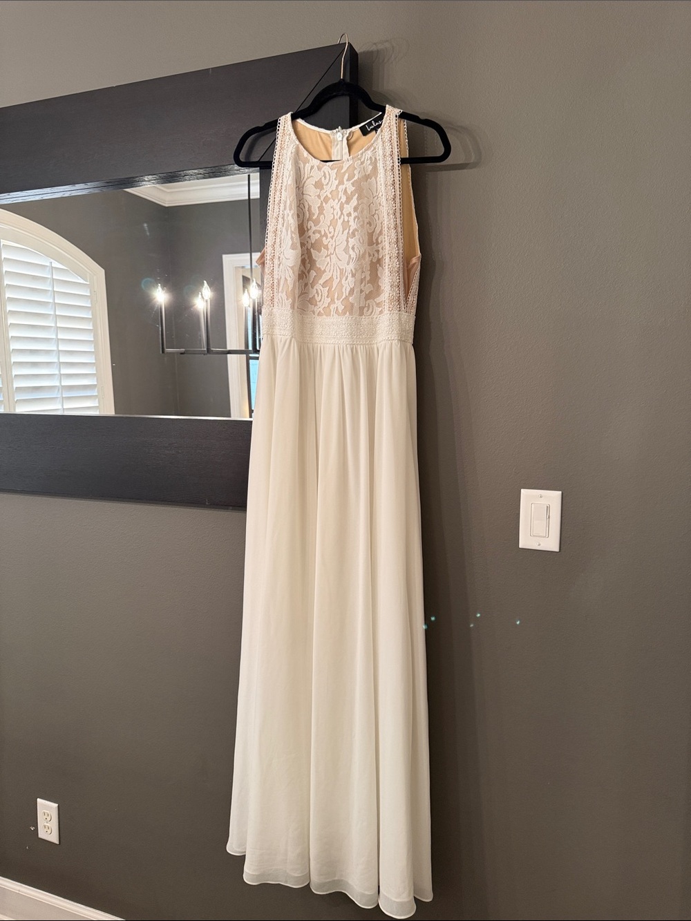Lulu’s Forever and Always White Lace Maxi Dress size large